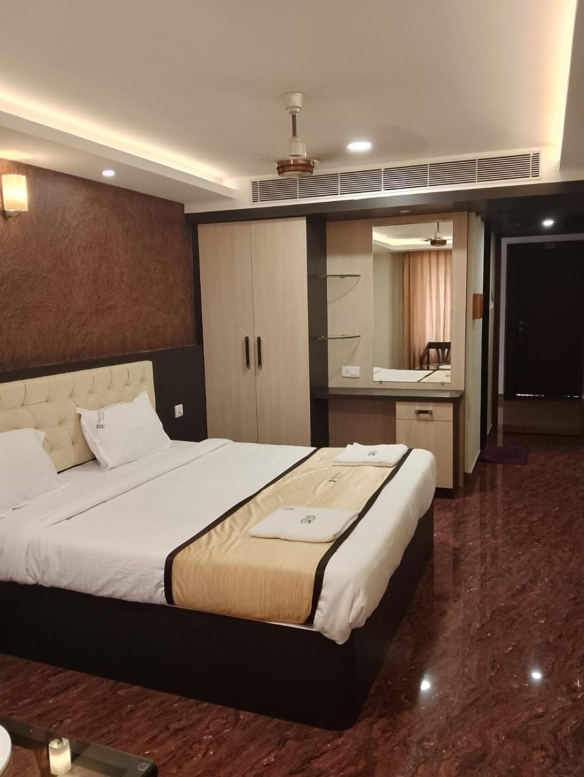 Hotel Samudyatha Inn And Suites Kundapur Bagian luar foto
